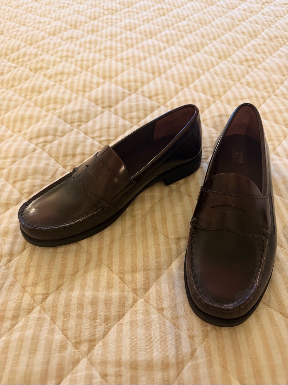 School Issue Women's Dark Brown Leather Penny Loafers - Picture 4 of 4